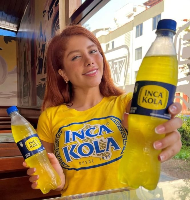 MARINAGOLD Y KAREN PANIAGUA