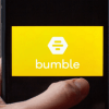 ¿QUÉ ES BUMBLE Y CÓMO SE COMPARA CON TINDER? GUERRA ENTRE APP DE CITAS