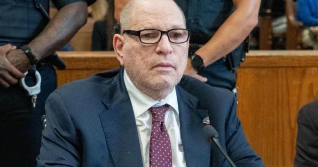 Harvey Weinstein enfrenta 15 años de cárcel por agresión sexual en Nueva York
