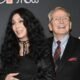 muere bob mackie, el diseñador que transformó a cher en un ícono de la moda