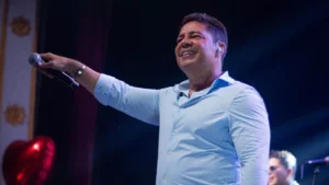 Luis Lambis revela detalles personales tras su éxito en Chile