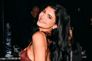 Kylie Jenner protagoniza serie de misterio como novia asesinada en Hulu