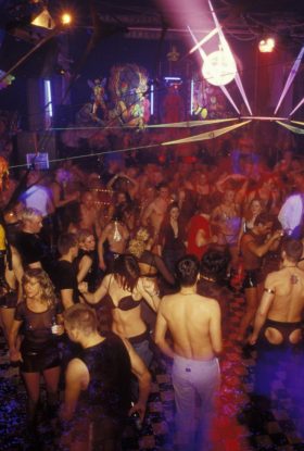 CLUB SWINGER Y DE ORGIAS EN LIMA